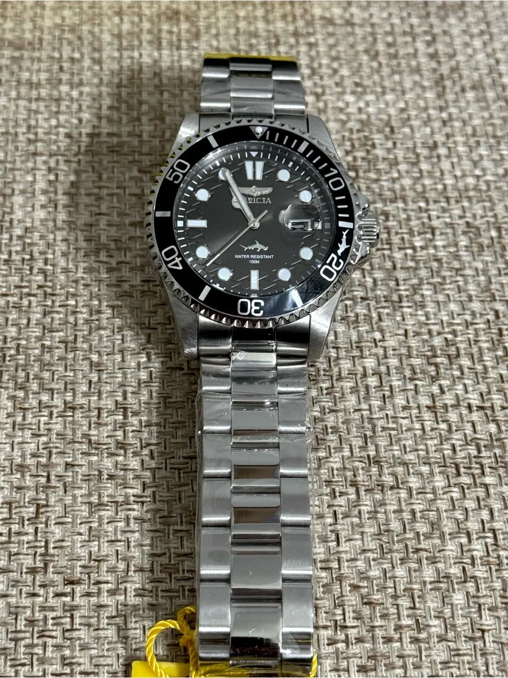 Invicta Pro Diver Men’s 30018 Black Dial Stainless Steel Watch NIB